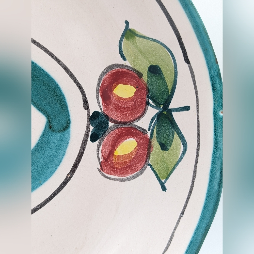 Ceram Vietri Serving Platter Hand Painted Fish Cherries Made in Italy 12.5 x 9" - Picture 2 of 5